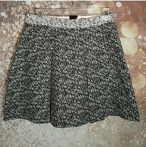 Banana Republic career style tweed skirt 2